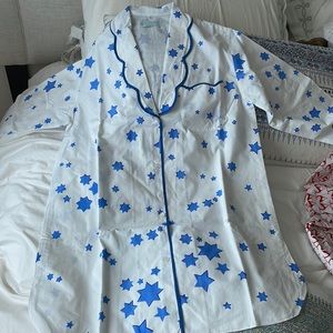 D. Porthault Small Nightshirt with Blue Stars
